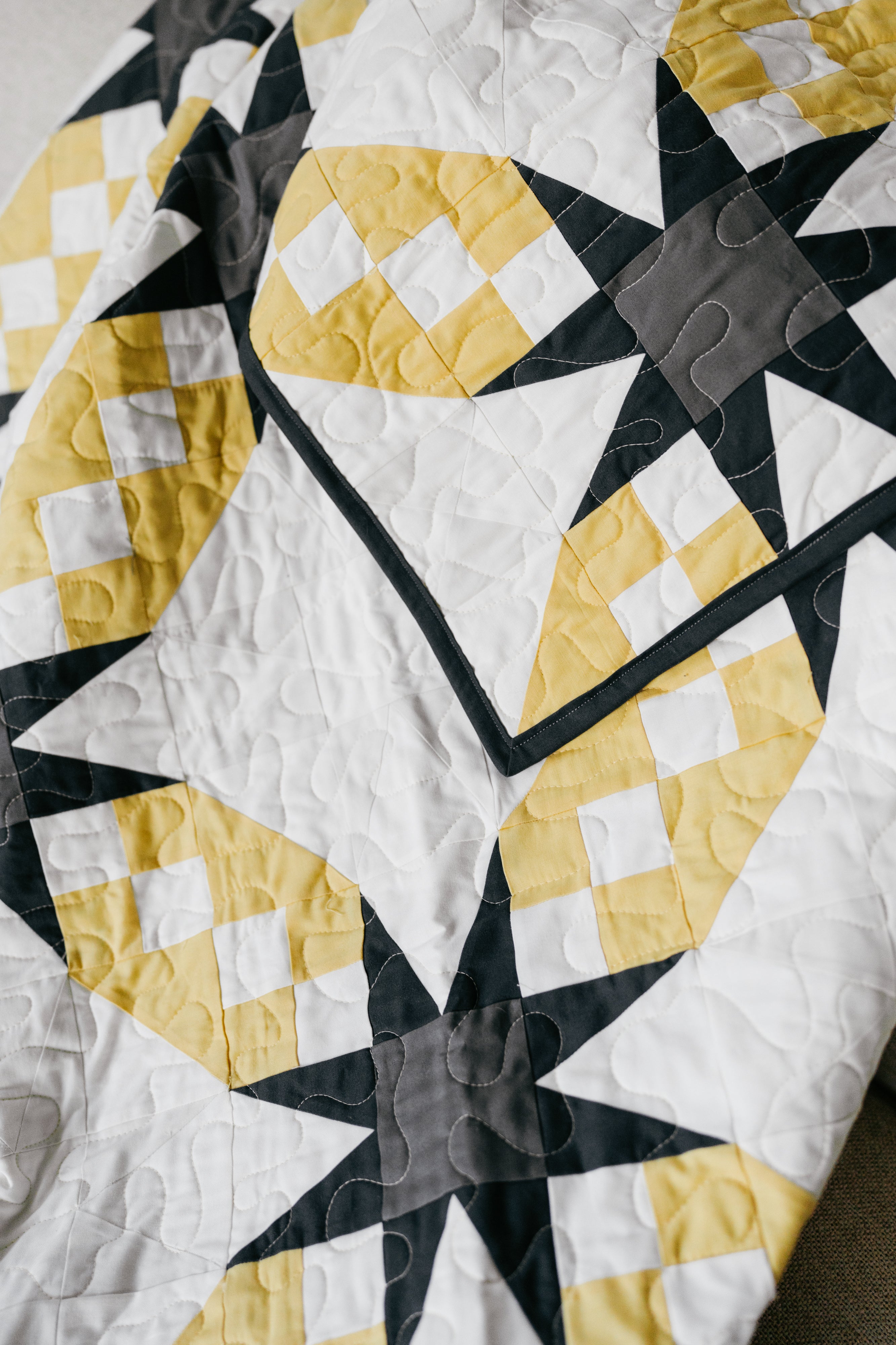 Vesperlight Quilt Kit